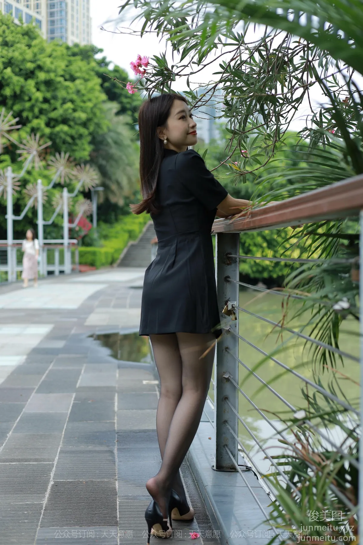 [IESS异思趣向] 2021.10.20 丝享家953：小婕《桥上的美女》[96P] page 37