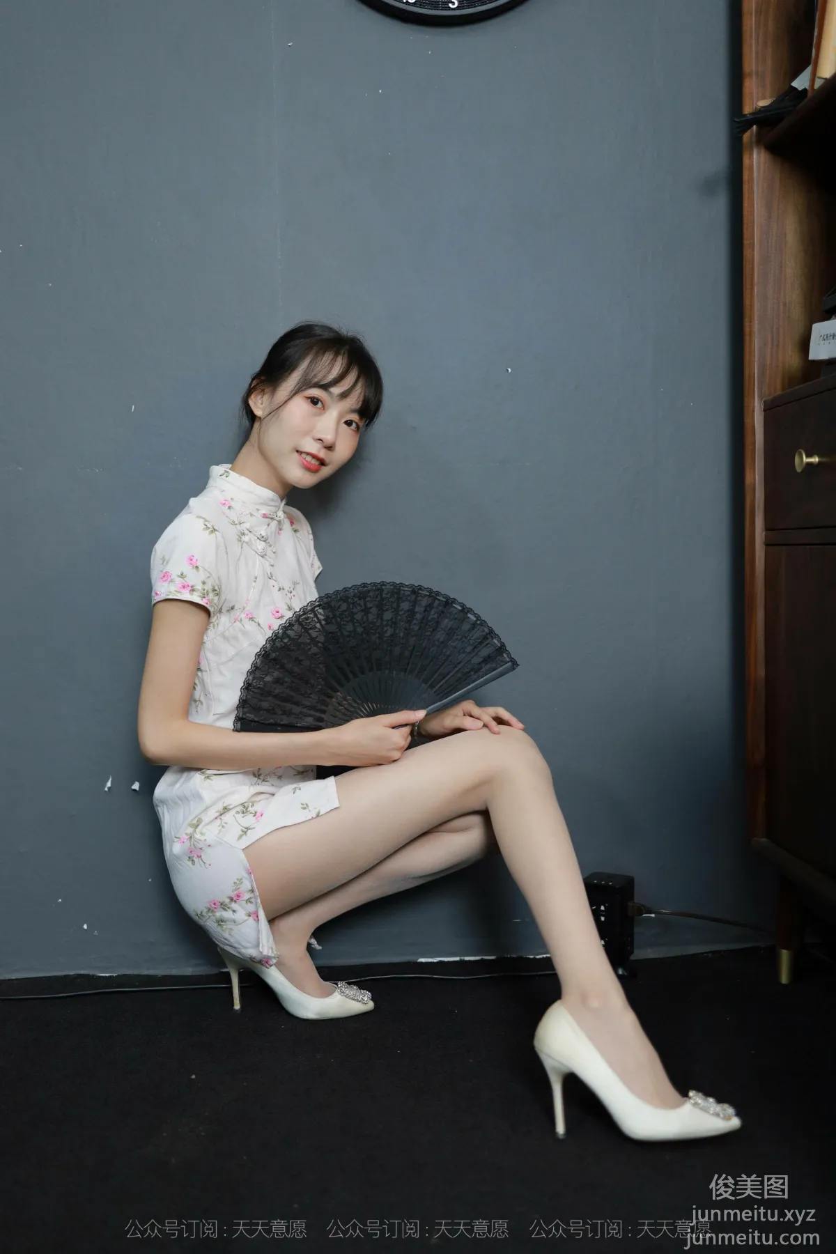 [IESS异思趣向] 2021.10.21 丝享家954：团团《长腿旗袍》[95P] page 64