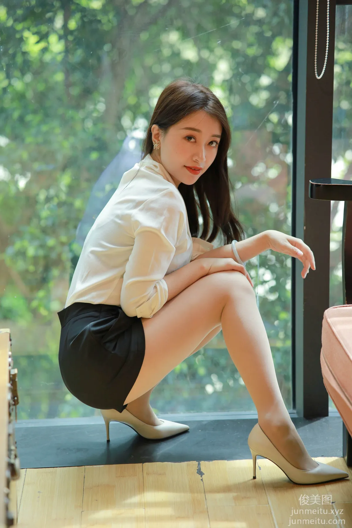 [IESS异思趣向] 2021.11.03 丝享家964：小婕《沙发上的佳人》[100P] page 49