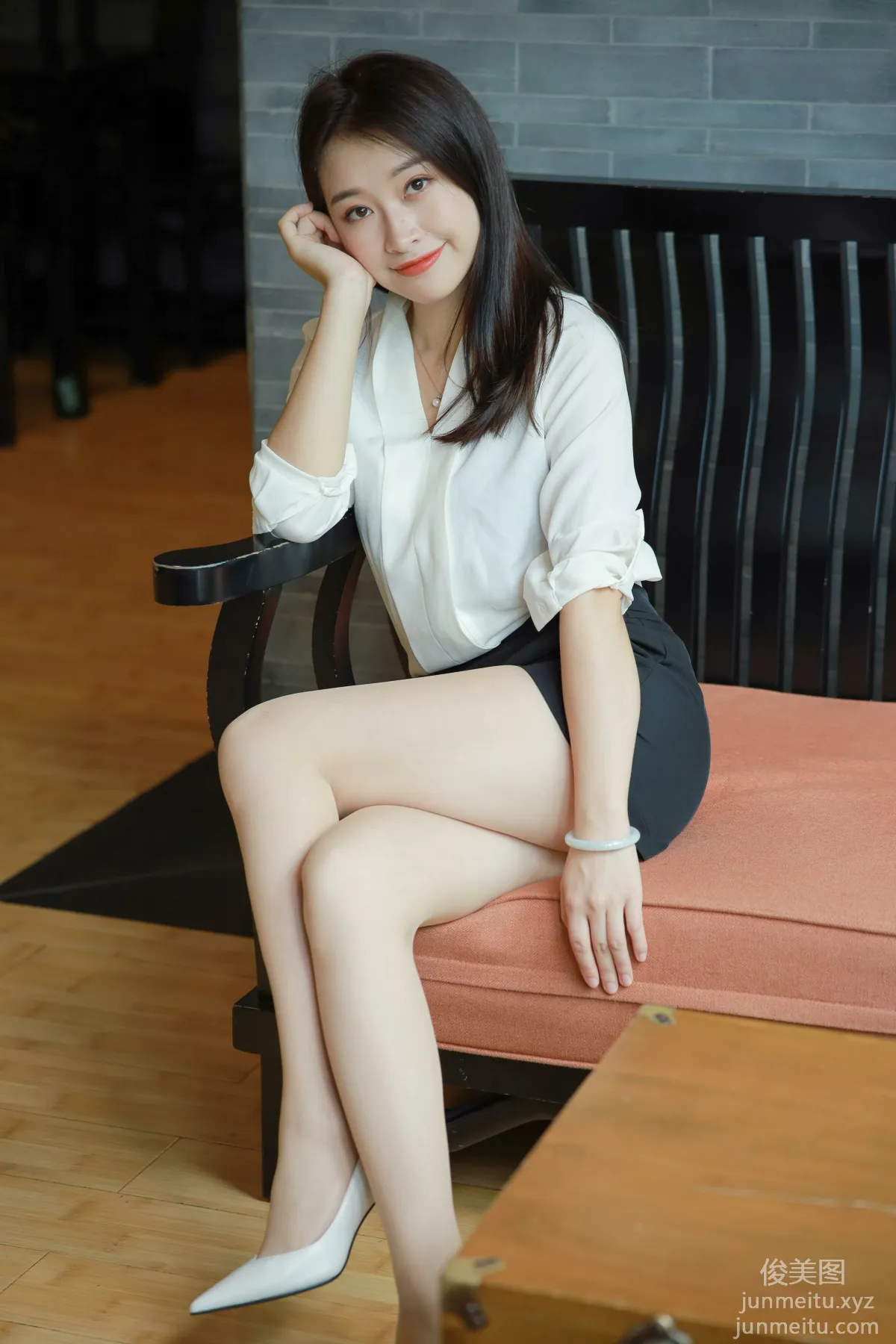 [IESS异思趣向] 2021.11.03 丝享家964：小婕《沙发上的佳人》[100P] page 57