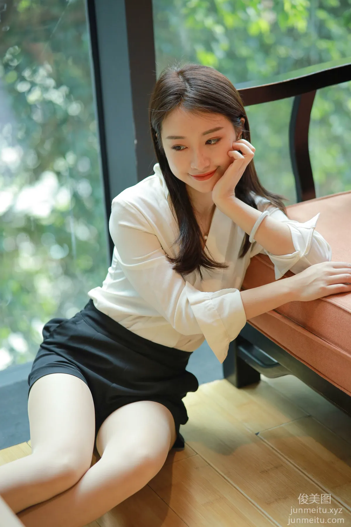 [IESS异思趣向] 2021.11.03 丝享家964：小婕《沙发上的佳人》[100P] page 76