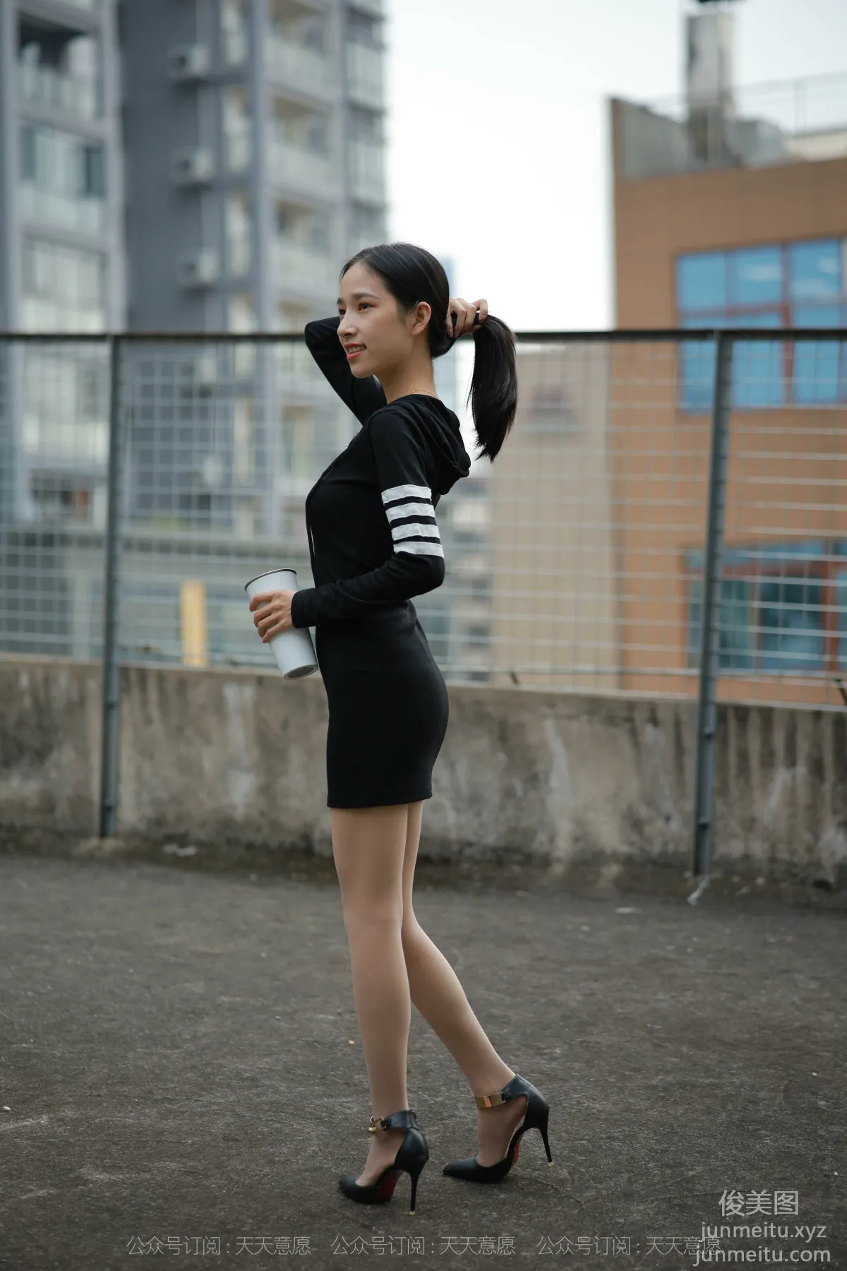[IESS异思趣向] 2021.11.06 丝享家967：美子《天台大长腿》[77P] page 52