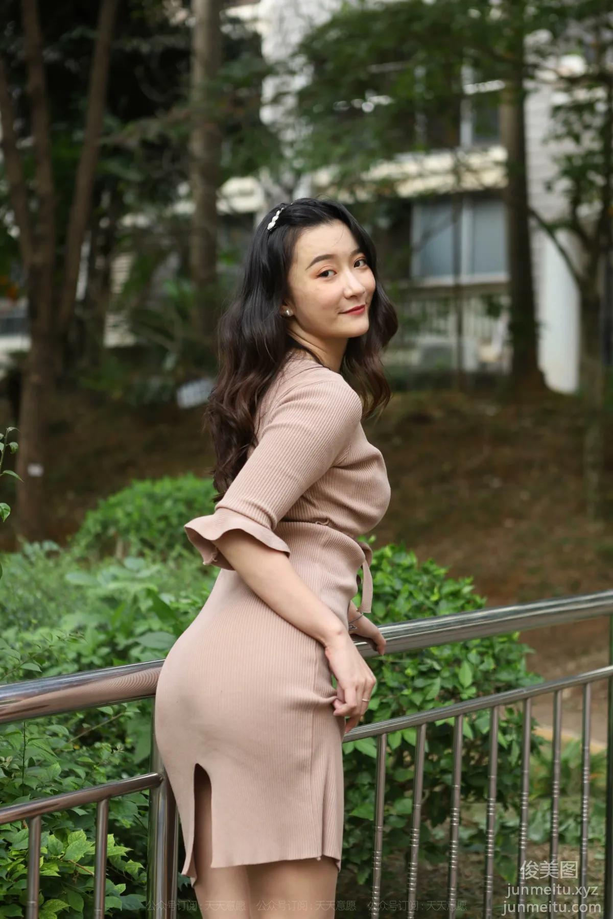 [IESS异思趣向] 2021.11.09 丝享家970：秋秋《美女阳光浴》[83P] page 72