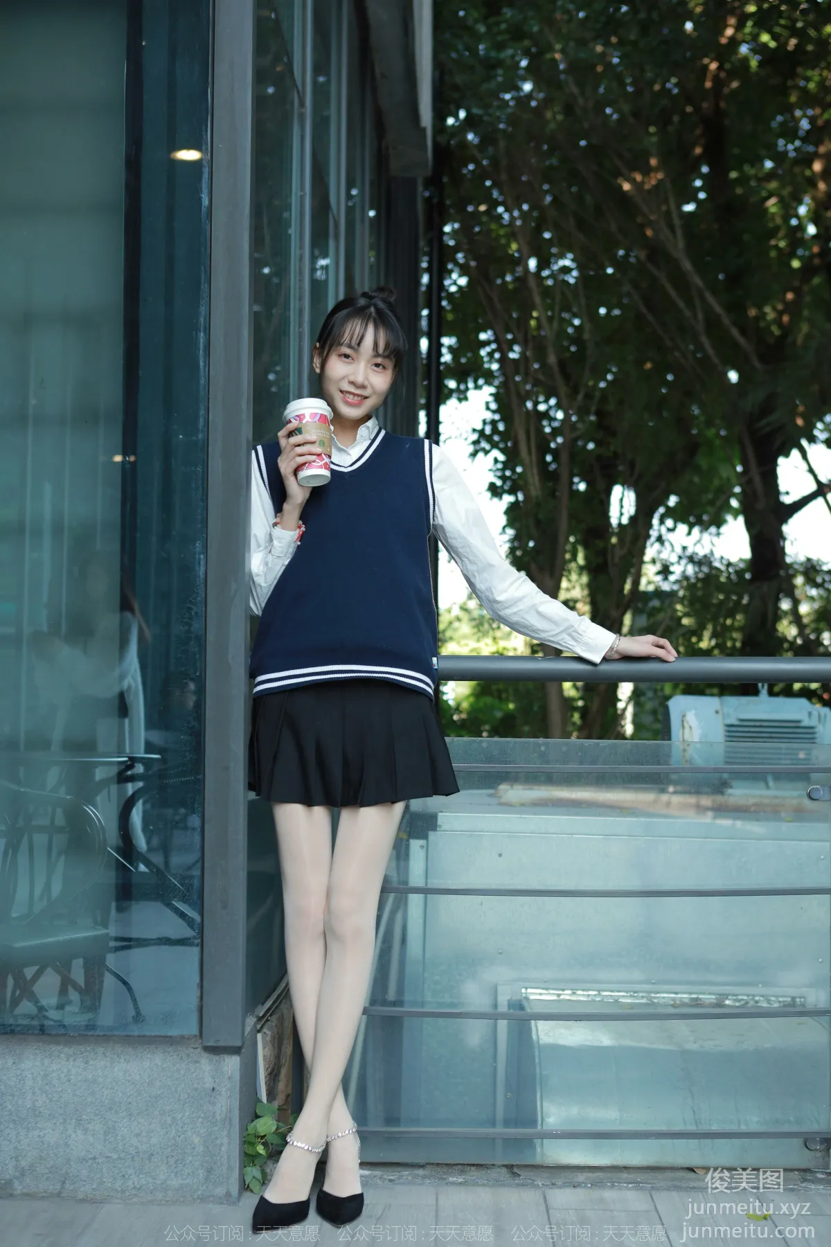 [IESS异思趣向] 2022.01.10 丝享家985：团团《纯玉学苑装》[94P] page 56