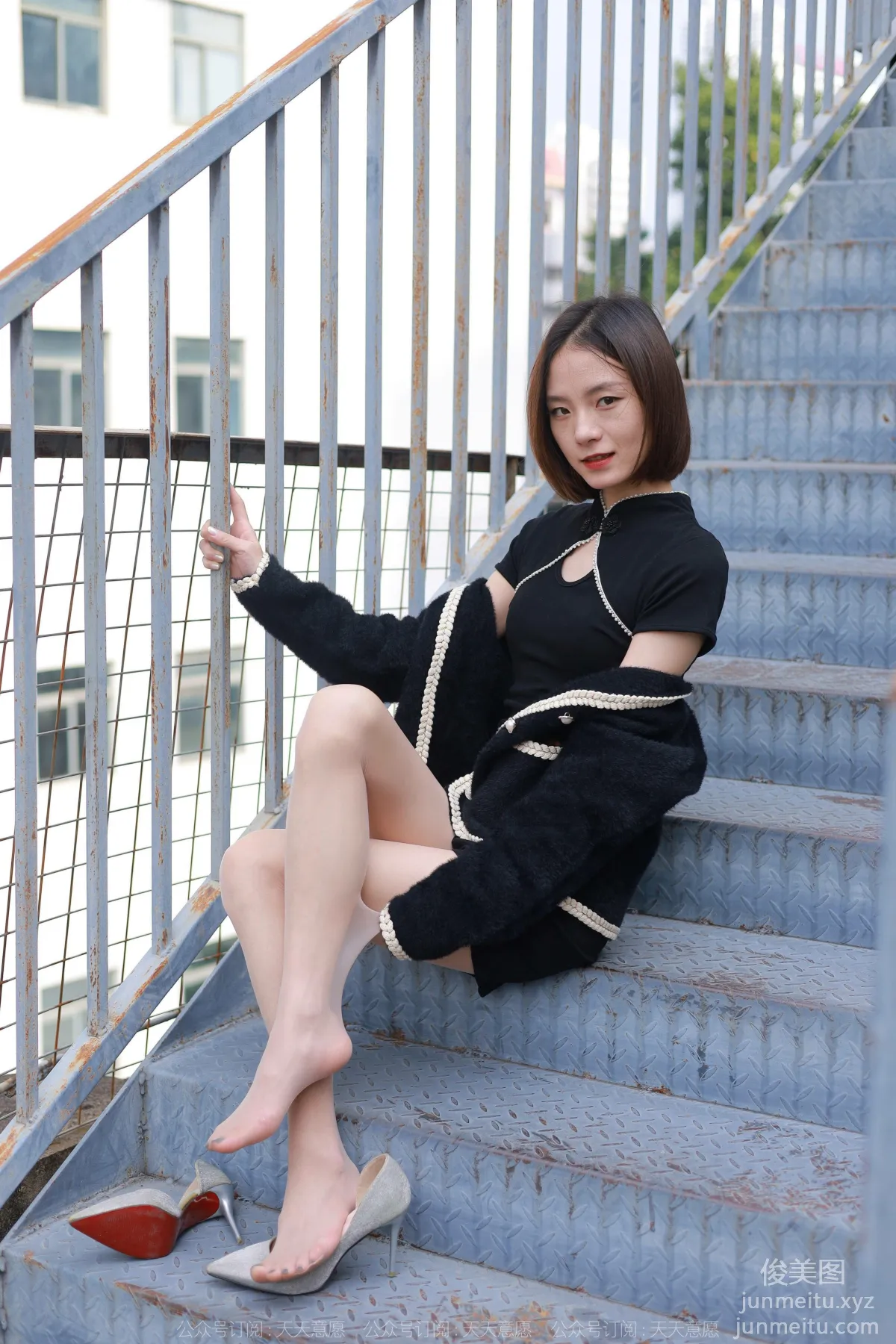 [IESS异思趣向] 2022.01.30 丝享家994：小六《黑色旗袍肉色丝》[97P] page 21