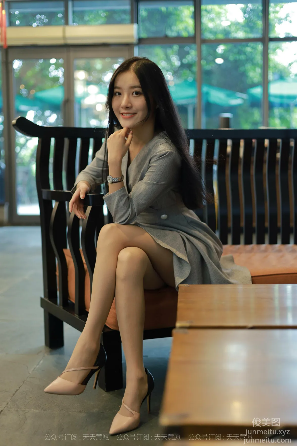 [IESS异思趣向]2021.11.13 丝享家973：婉苹《美女配咖啡》[86P] page 3