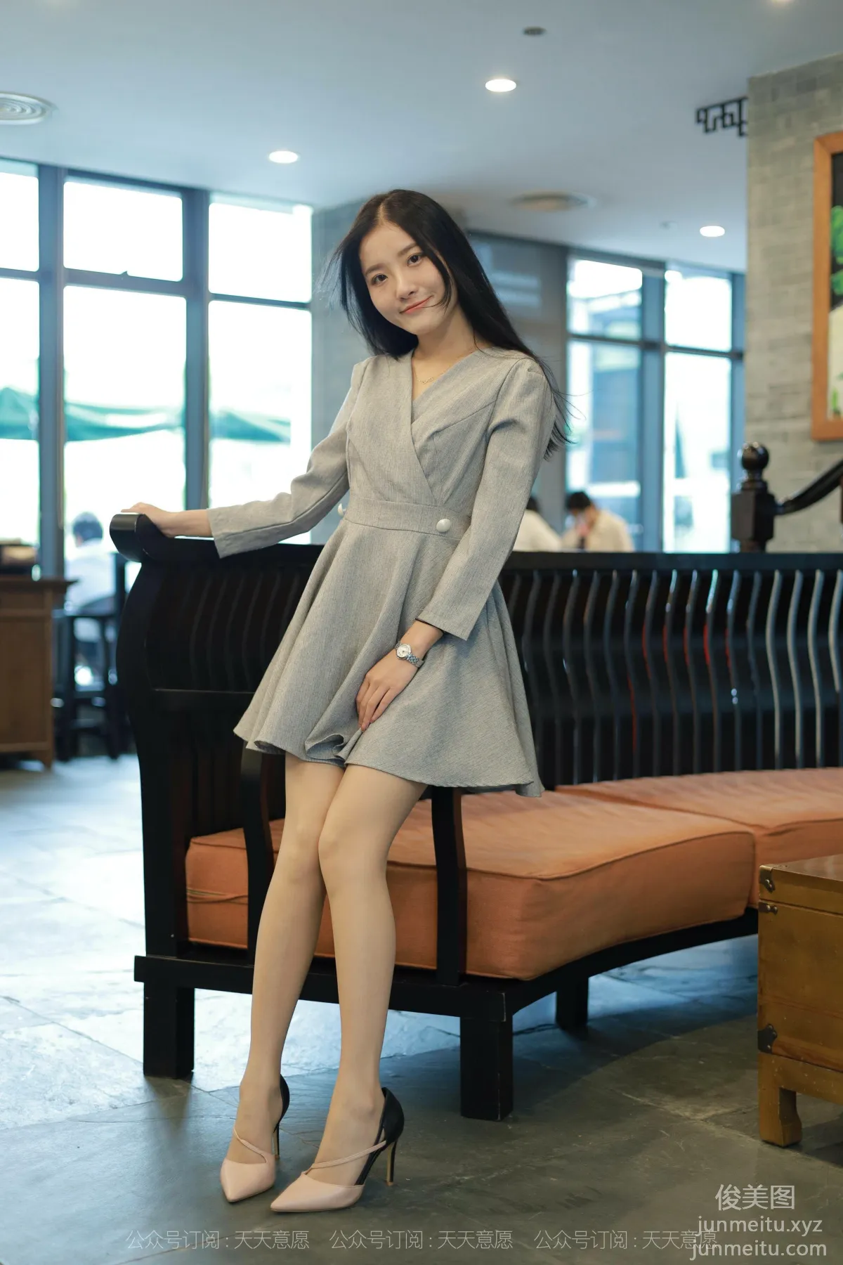 [IESS异思趣向]2021.11.13 丝享家973：婉苹《美女配咖啡》[86P] page 16