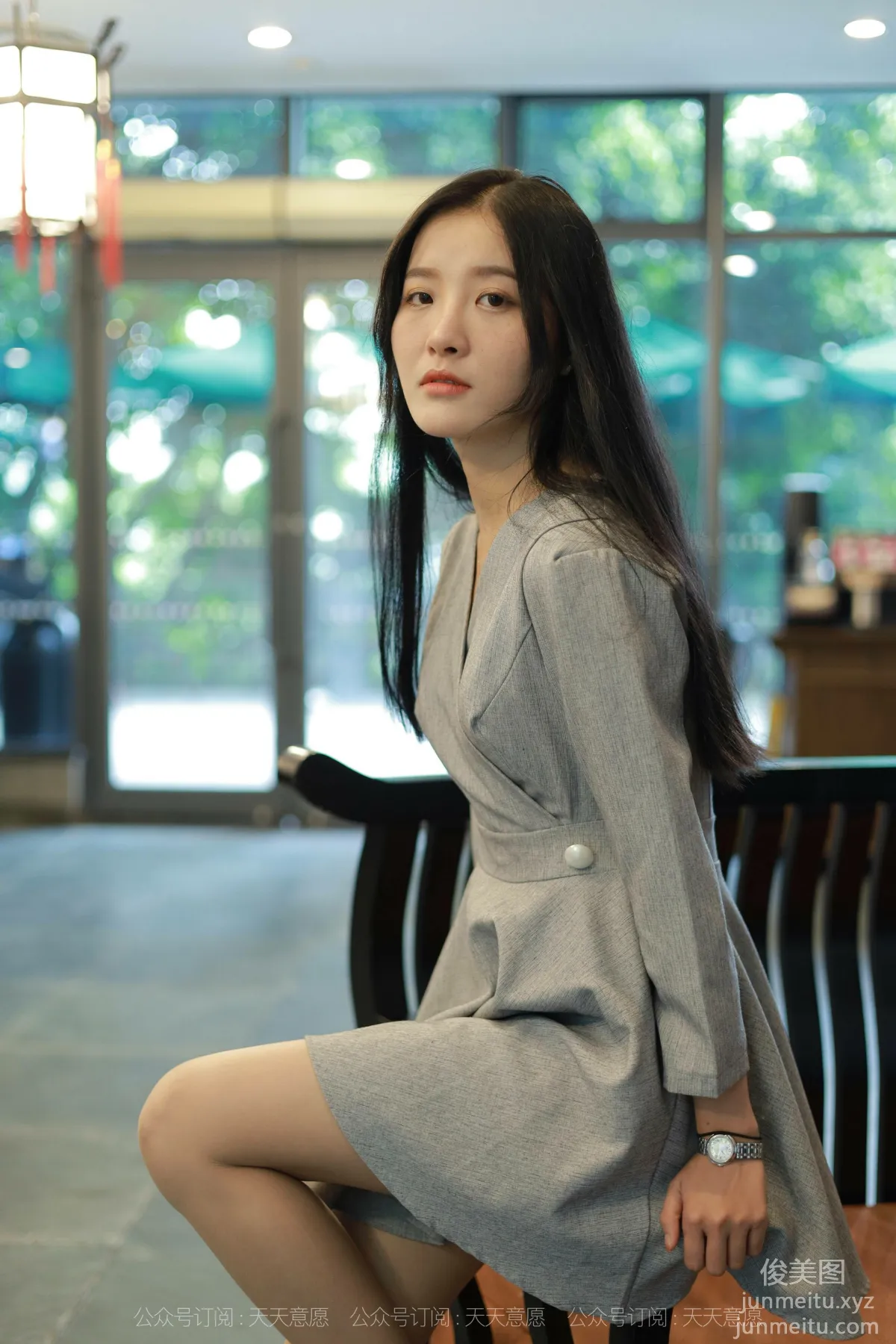 [IESS异思趣向]2021.11.13 丝享家973：婉苹《美女配咖啡》[86P] page 21