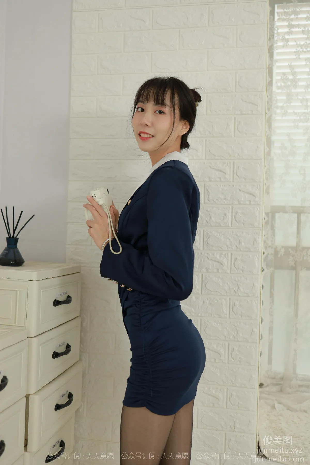 [IESS异思趣向]2021.11.17 丝享家977：团团《美腿代言人》[93P] page 37
