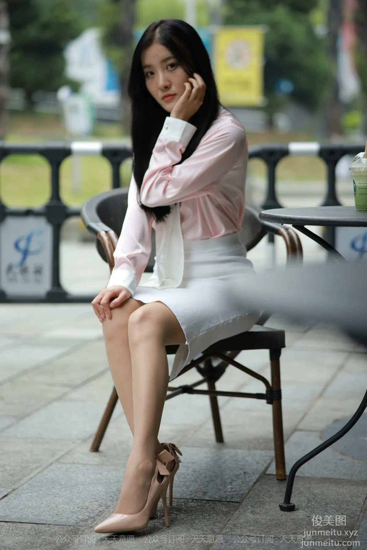 [IESS异思趣向]2021.11.19 丝享家978：婉苹《粉红色的回忆》[83P] page 15