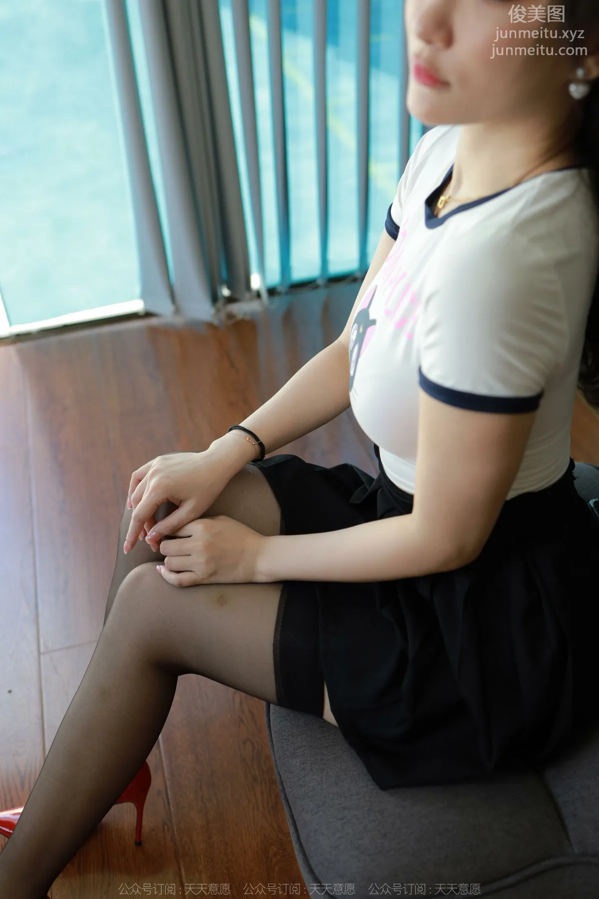 [IESS异思趣向] 2022.09.18 丝享家 .1211 秋秋《红黑虾线》[86P] page 33