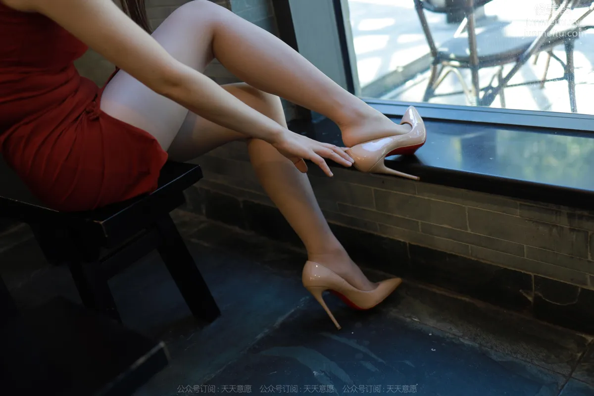 [IESS异思趣向] 2022.11.20 丝享家 1274 小婕《红色玫瑰》[85P] page 32