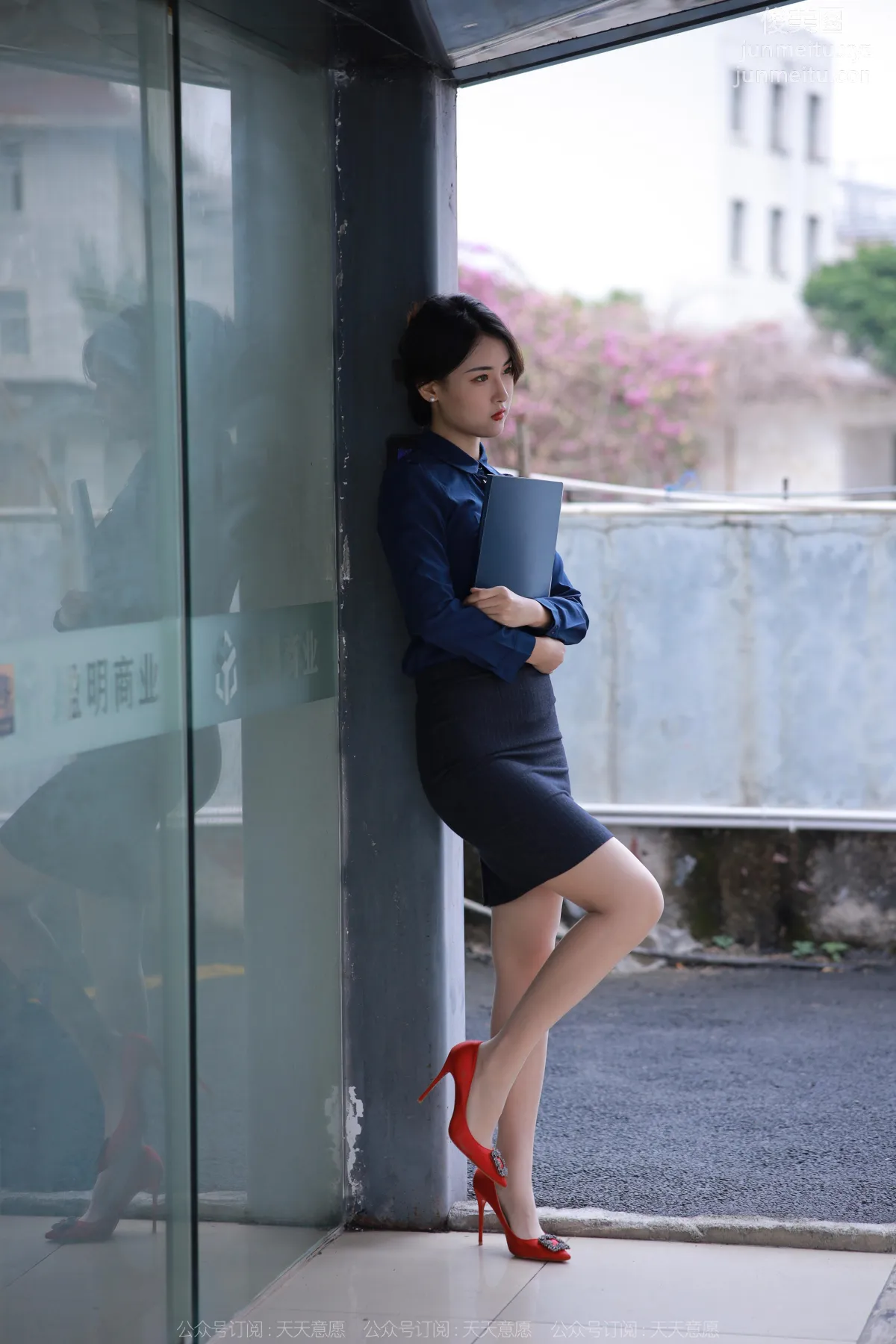 [IESS异思趣向] 2022.11.24 丝享家 1278 小宝《都市女白领》[87P] page 87