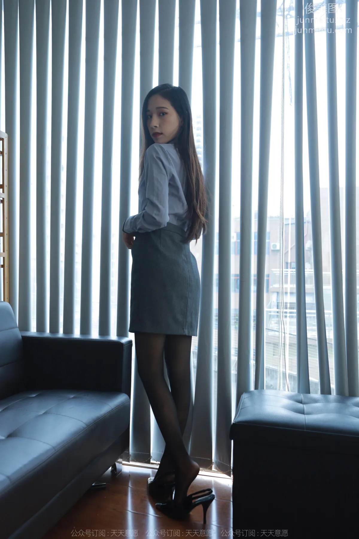 [IESS异思趣向] 2022.11.27 丝享家 1281 美子《嘿丝灰裙》[88P] page 26