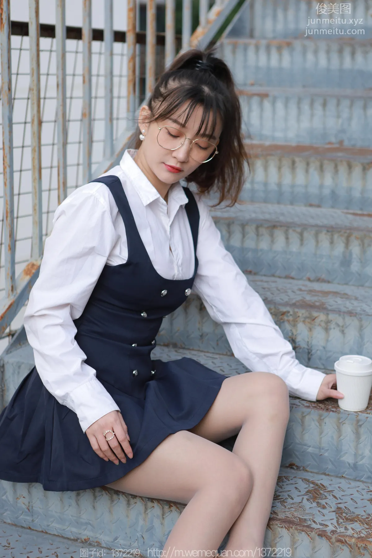 [IESS异思趣向] 2022.12.13 丝享家 1297 秋秋《楼梯偶遇婉萍》[79P] page 16
