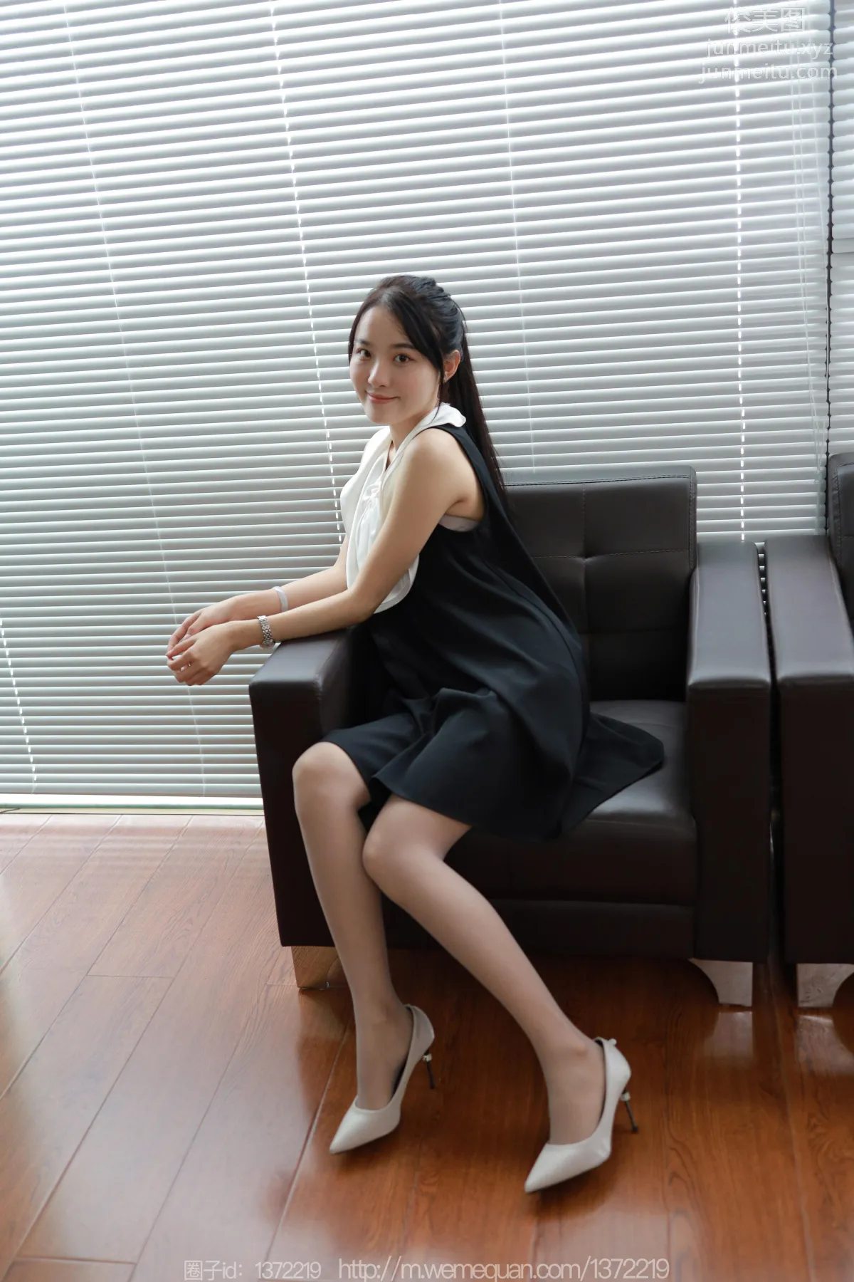 [IESS异思趣向] 2022.12.14 丝享家 1298 婉萍《熊猫配色》[84P] page 2