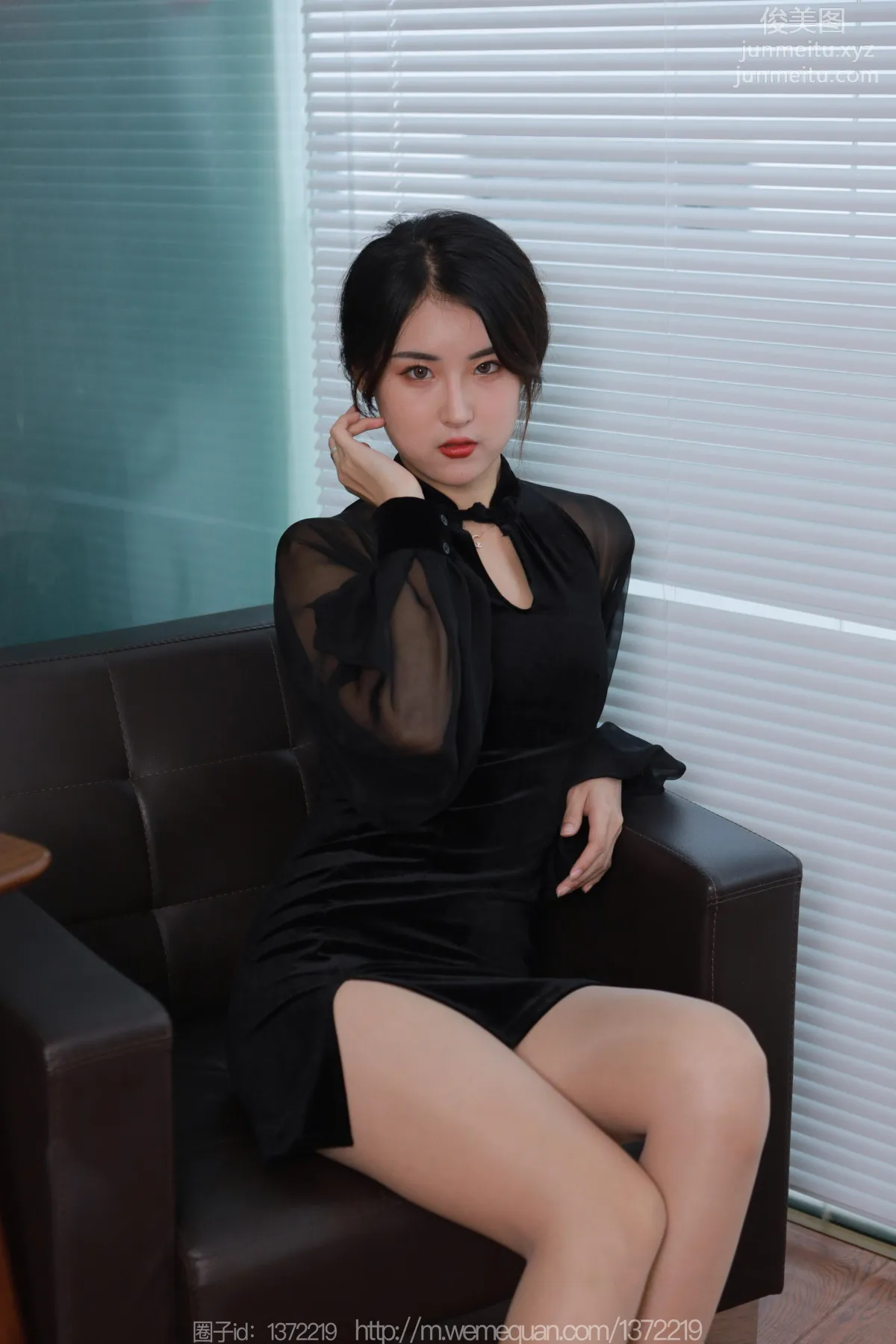 [IESS异思趣向] 2022.12.15 丝享家 1299 小宝《黑色旗袍白纸扇》[86P] page 77