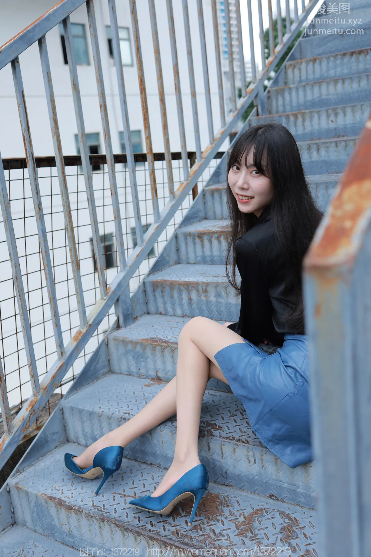 [IESS异思趣向] 2022.12.18 丝享家 1302 团团《迷人的蓝色》[84P] page 20