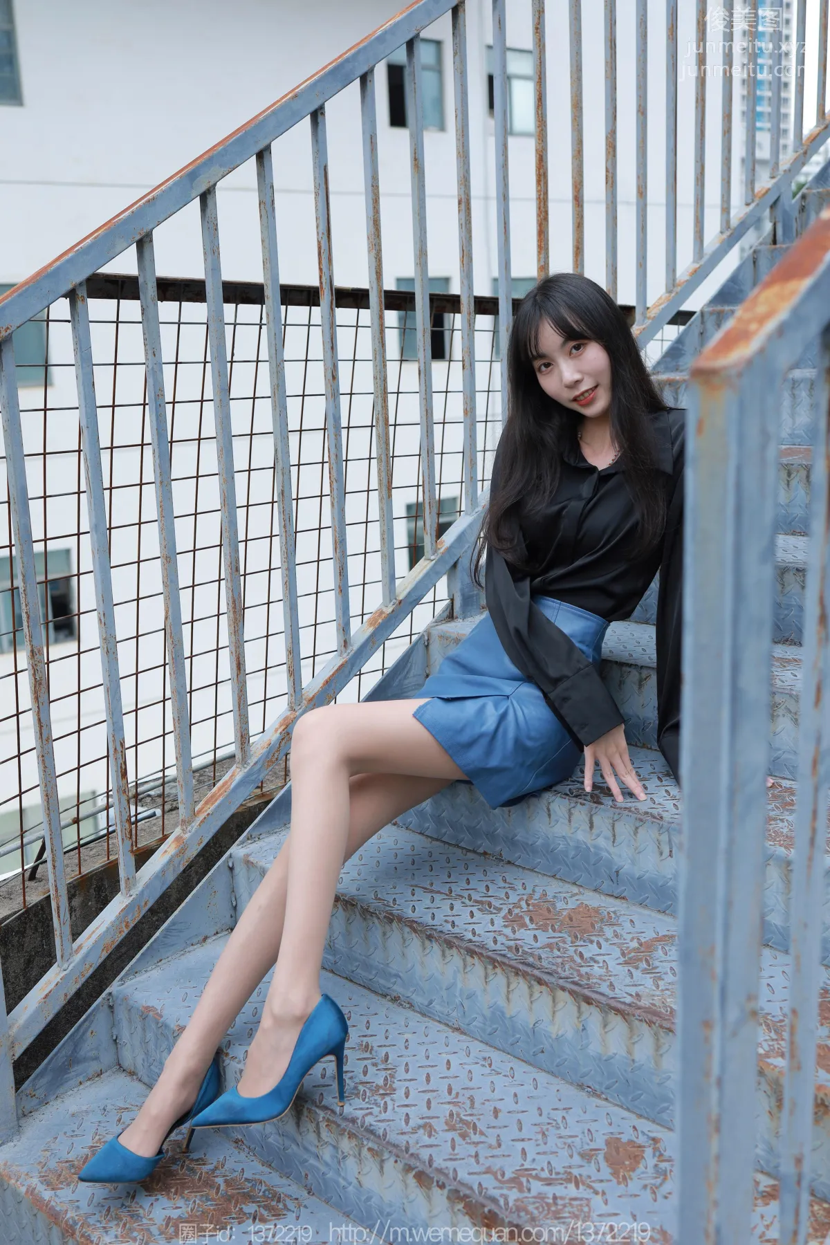 [IESS异思趣向] 2022.12.18 丝享家 1302 团团《迷人的蓝色》[84P] page 85