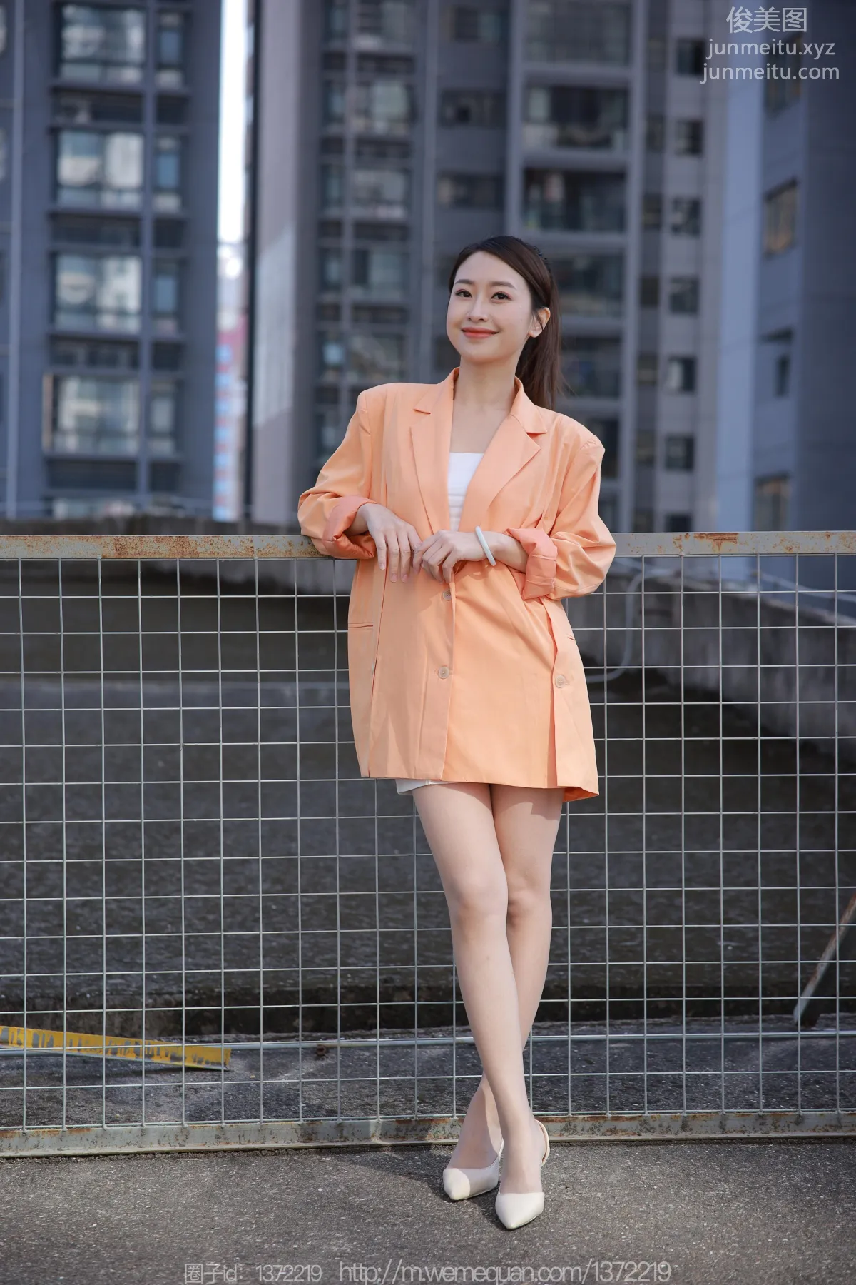 [IESS异思趣向] 2022.12.19 丝享家 1303 小婕《橙色外套》[88P] page 71