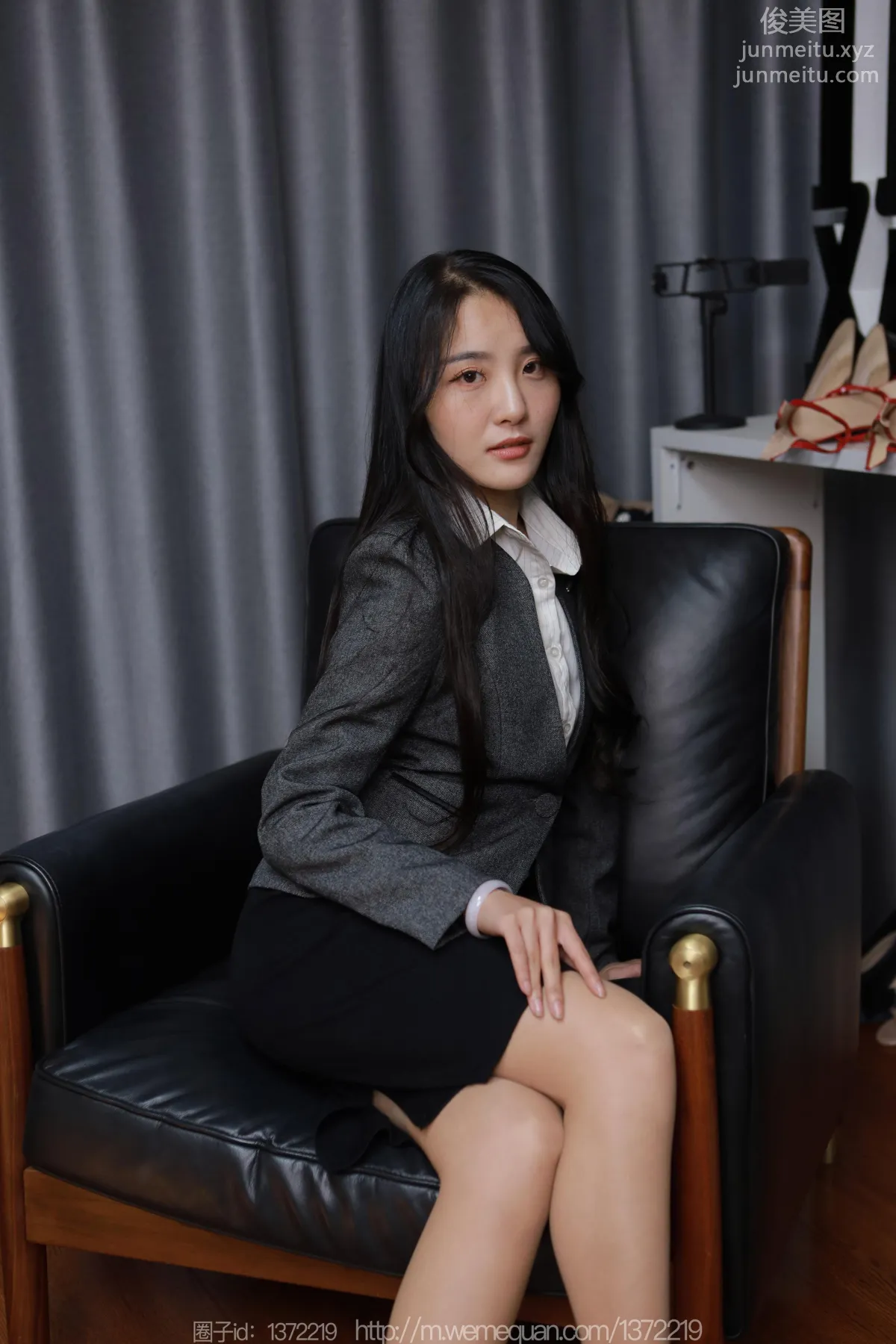 [IESS异思趣向] 2022.12.21 丝享家 1305 婉萍《白色高跟鞋》[90P] page 55