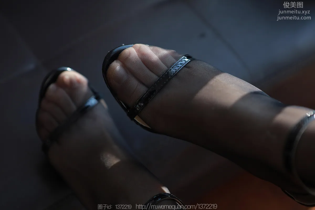[IESS异思趣向] 2022.12.24 丝享家 1308 小婕《镜前佳人》[83P] page 74
