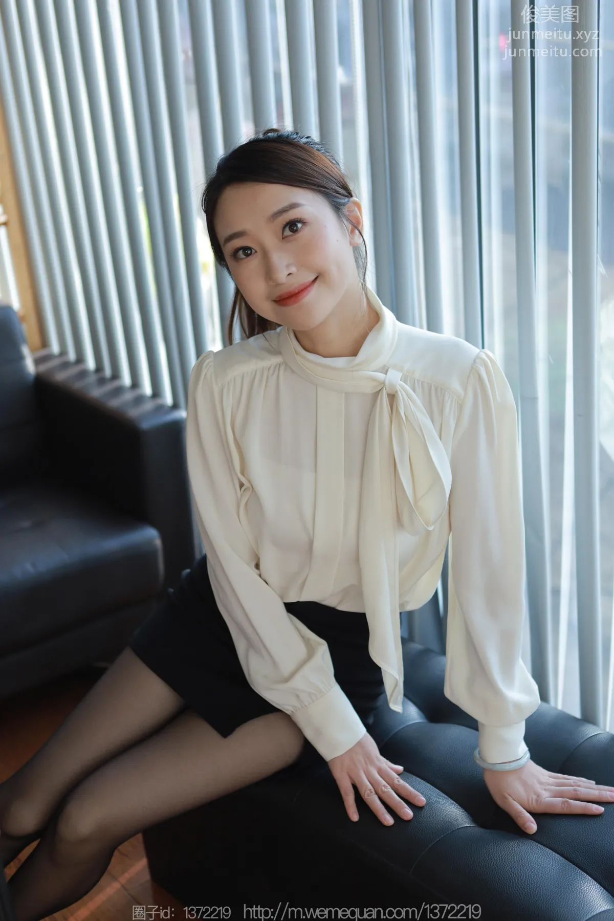 [IESS异思趣向] 2022.12.24 丝享家 1308 小婕《镜前佳人》[83P] page 82