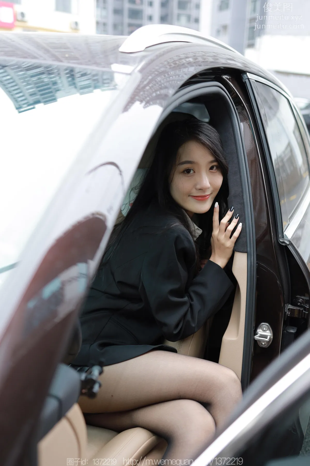[IESS异思趣向] 2023.01.11 丝享家 1326 婉萍《美女专车》[88P] page 73