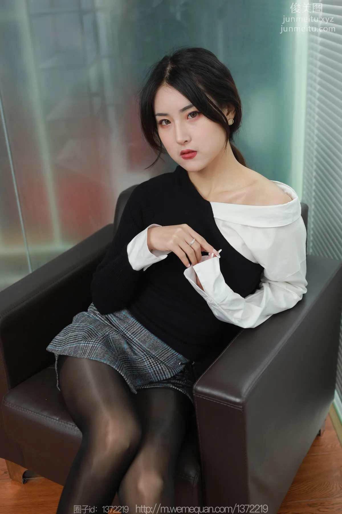 [IESS异思趣向] 2023.01.27 丝享家 1342 小宝《油亮高跟》[86P] page 15