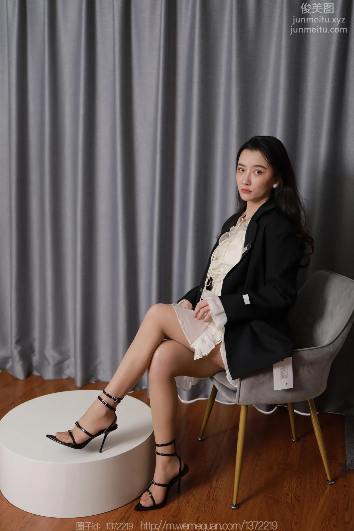 [IESS异思趣向] 2023.02.04 丝享家 1351 秋秋《黑色绑带》[83P] page 22