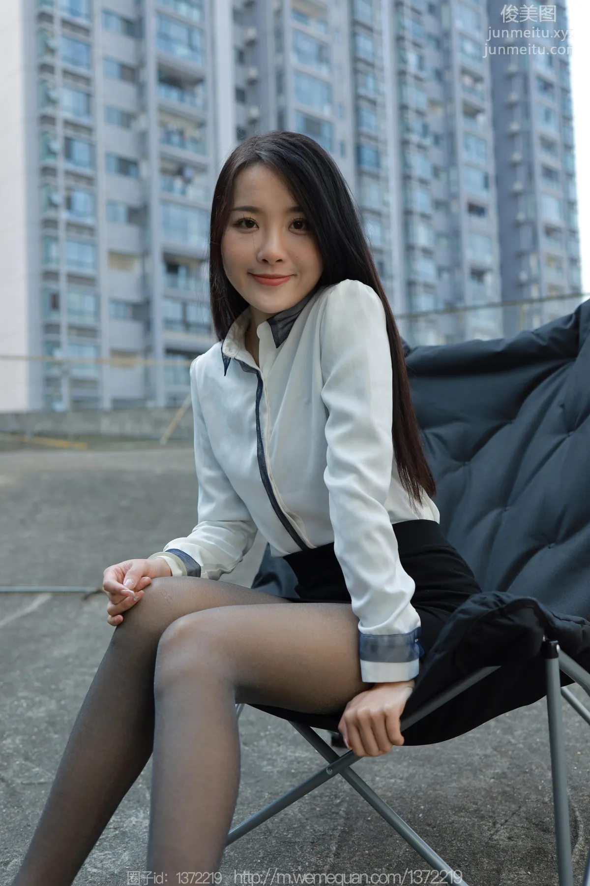[IESS异思趣向] 2023.02.11 丝享家 1358 婉萍《户外OL》[88P] page 44