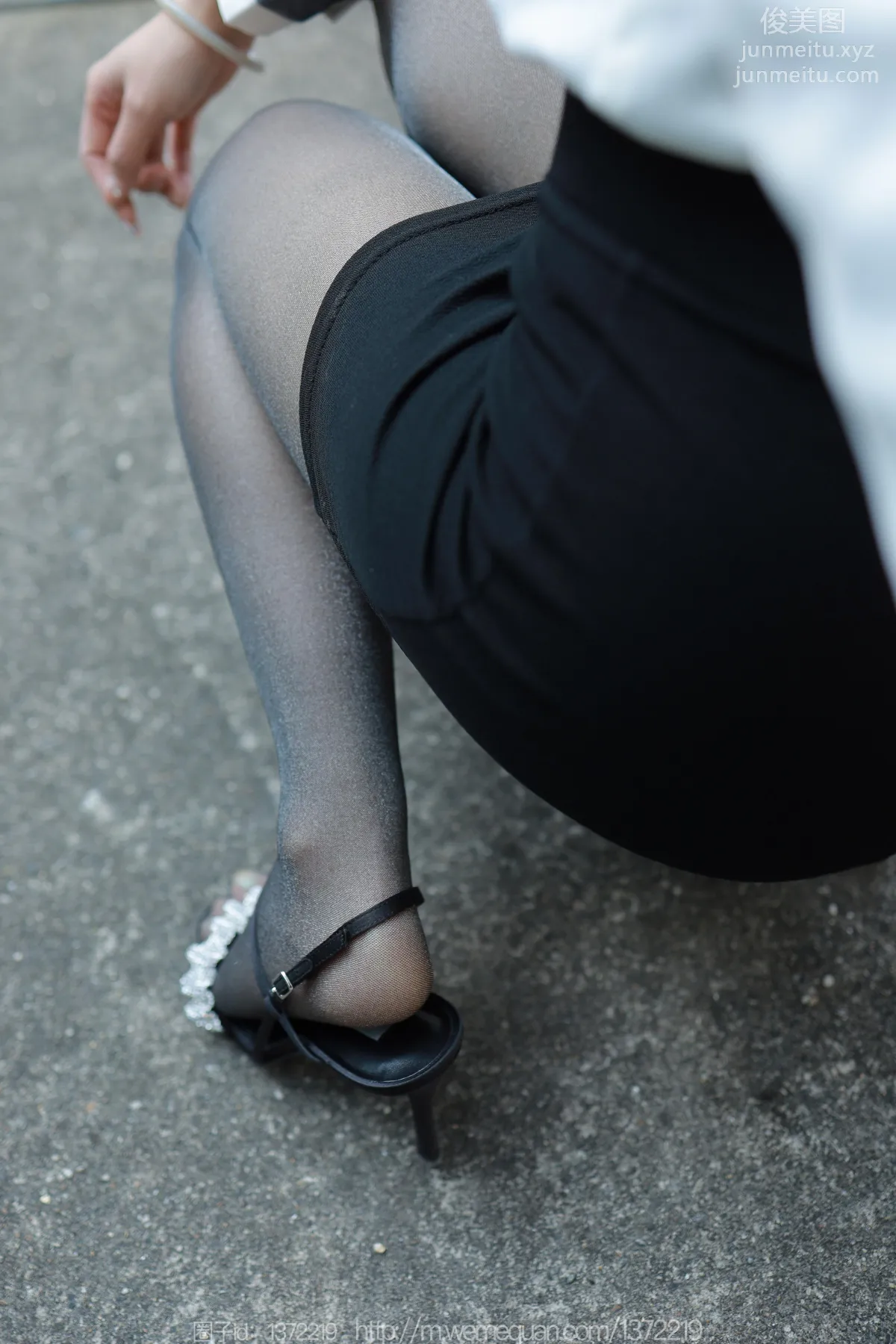 [IESS异思趣向] 2023.02.11 丝享家 1358 婉萍《户外OL》[88P] page 72