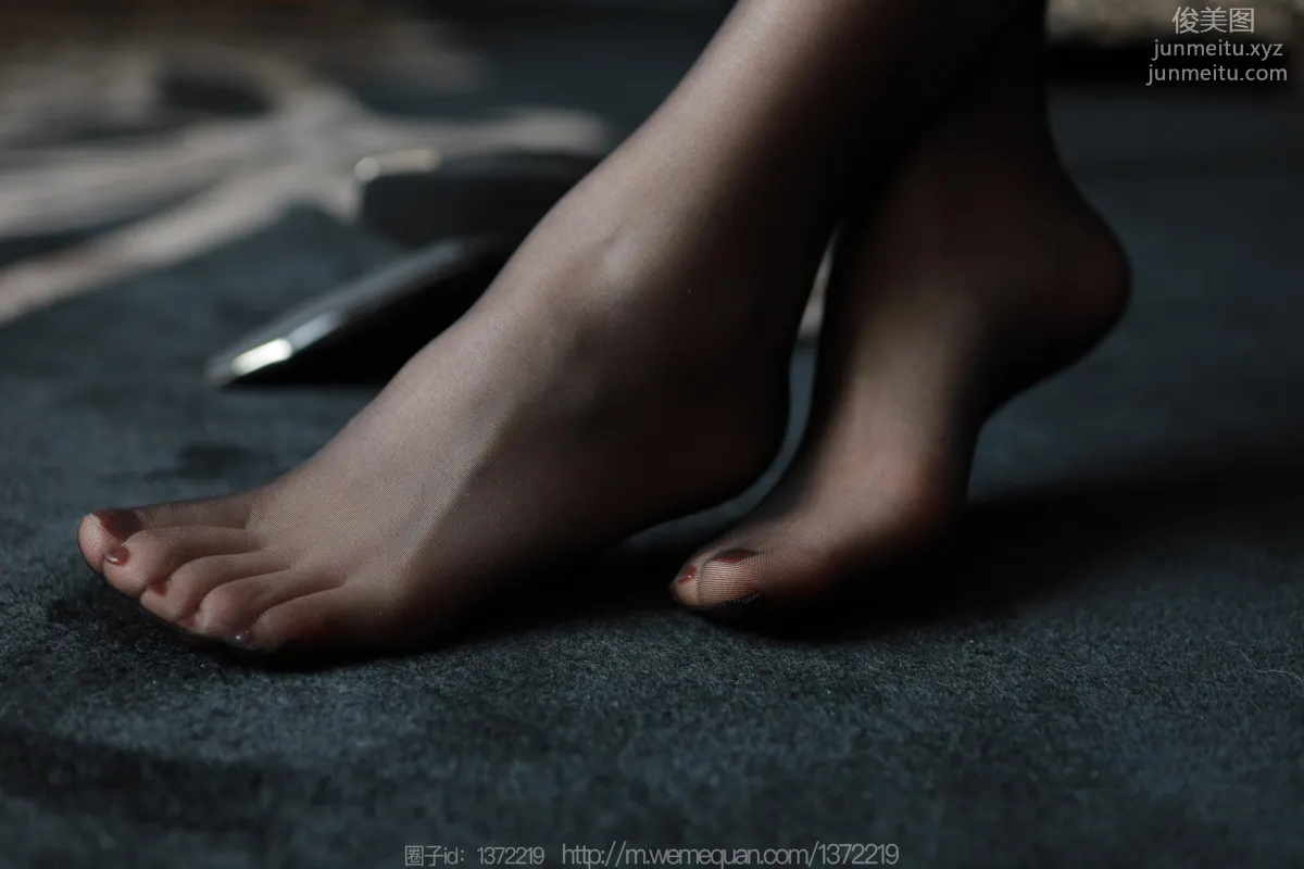 [IESS异思趣向] 2023.02.28 丝享家 1375 小婕《大波浪红裙》[90P] page 61