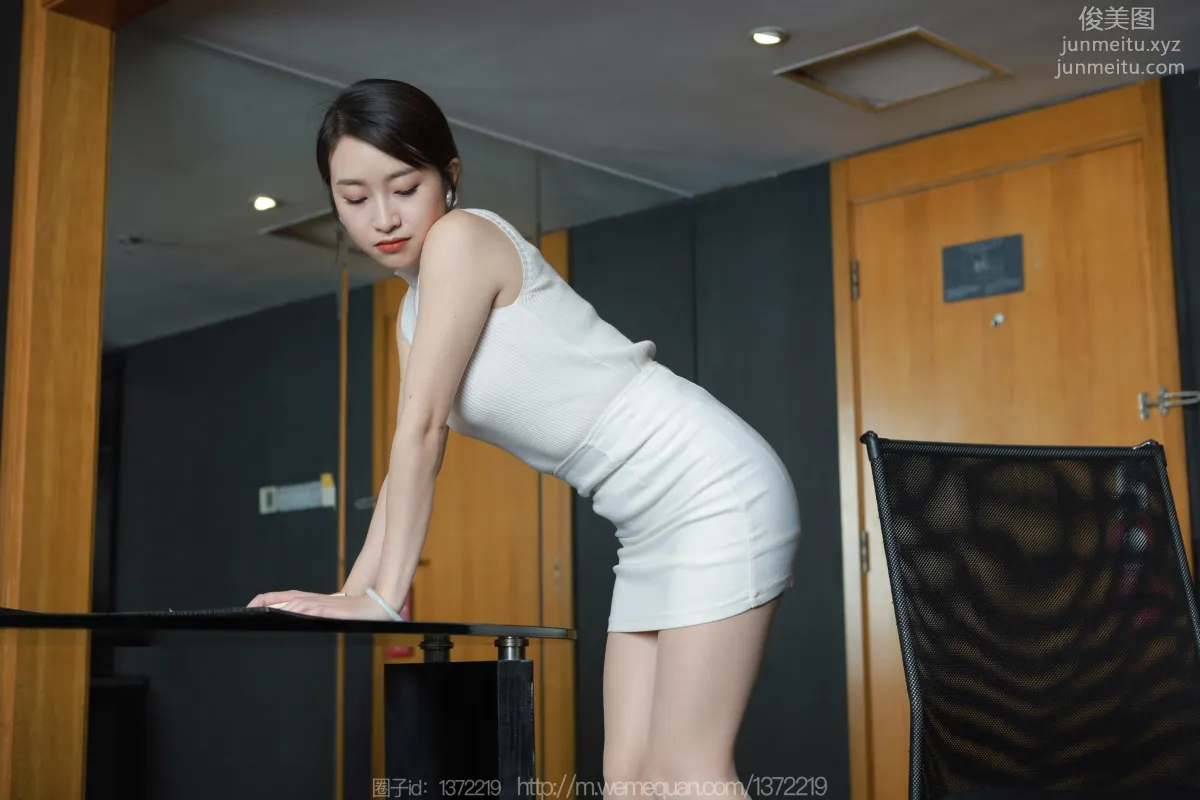 [IESS异思趣向] 2023.03.03 丝享家 1379 小婕《白色茉莉》[93P] page 26