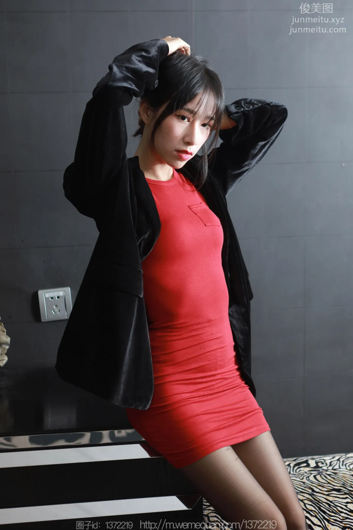 [IESS异思趣向] 2023.03.04 丝享家 1380 美子《红色竖线》[80P] page 37
