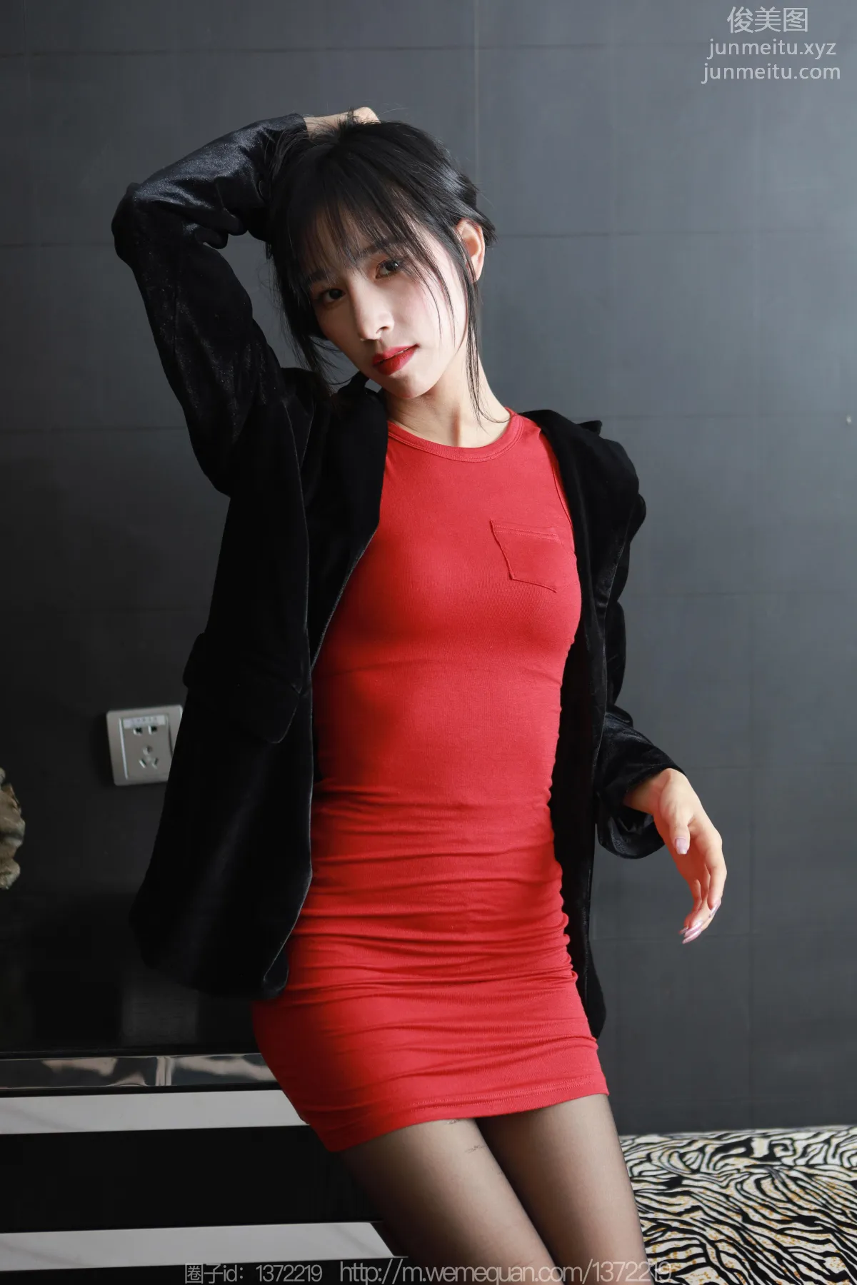 [IESS异思趣向] 2023.03.04 丝享家 1380 美子《红色竖线》[80P] page 38