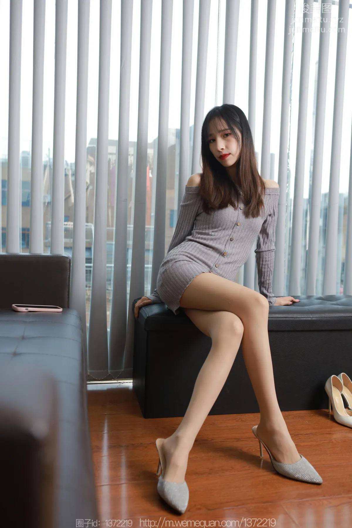 [IESS异思趣向] 2023.03.14 丝享家 1390 美子《纽扣包臀裙》[89P] page 40