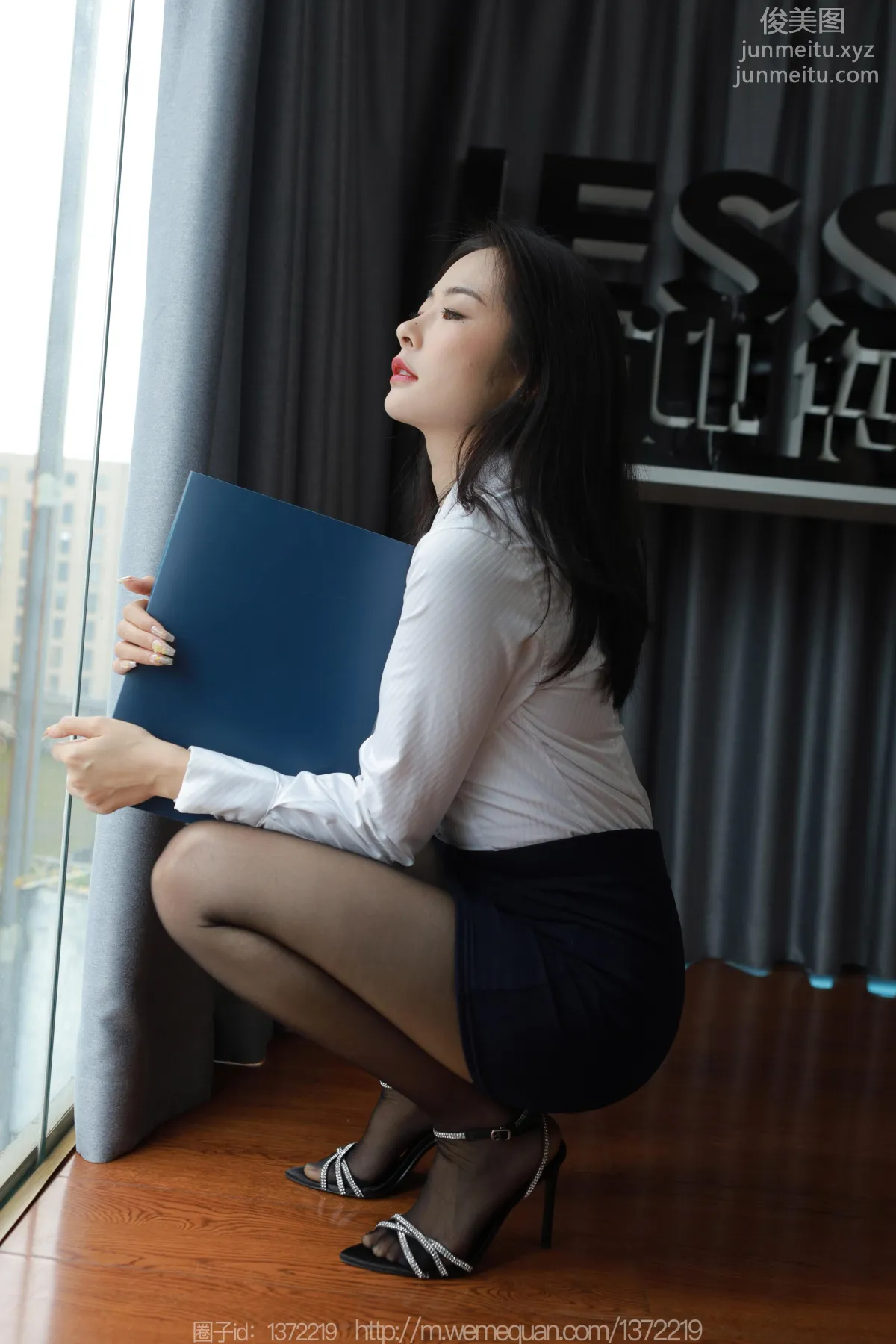 [IESS异思趣向] 2023.03.15 丝享家 1391 小金《落地窗制服》[88P] page 15