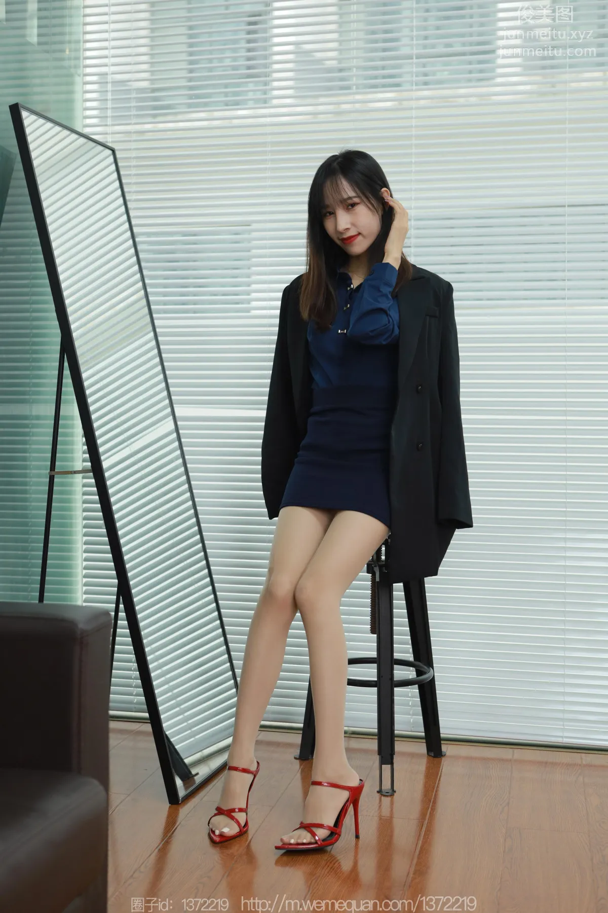 [IESS异思趣向] 2023.03.22 丝享家 1398 美子《红跟凉鞋》[90P] page 22