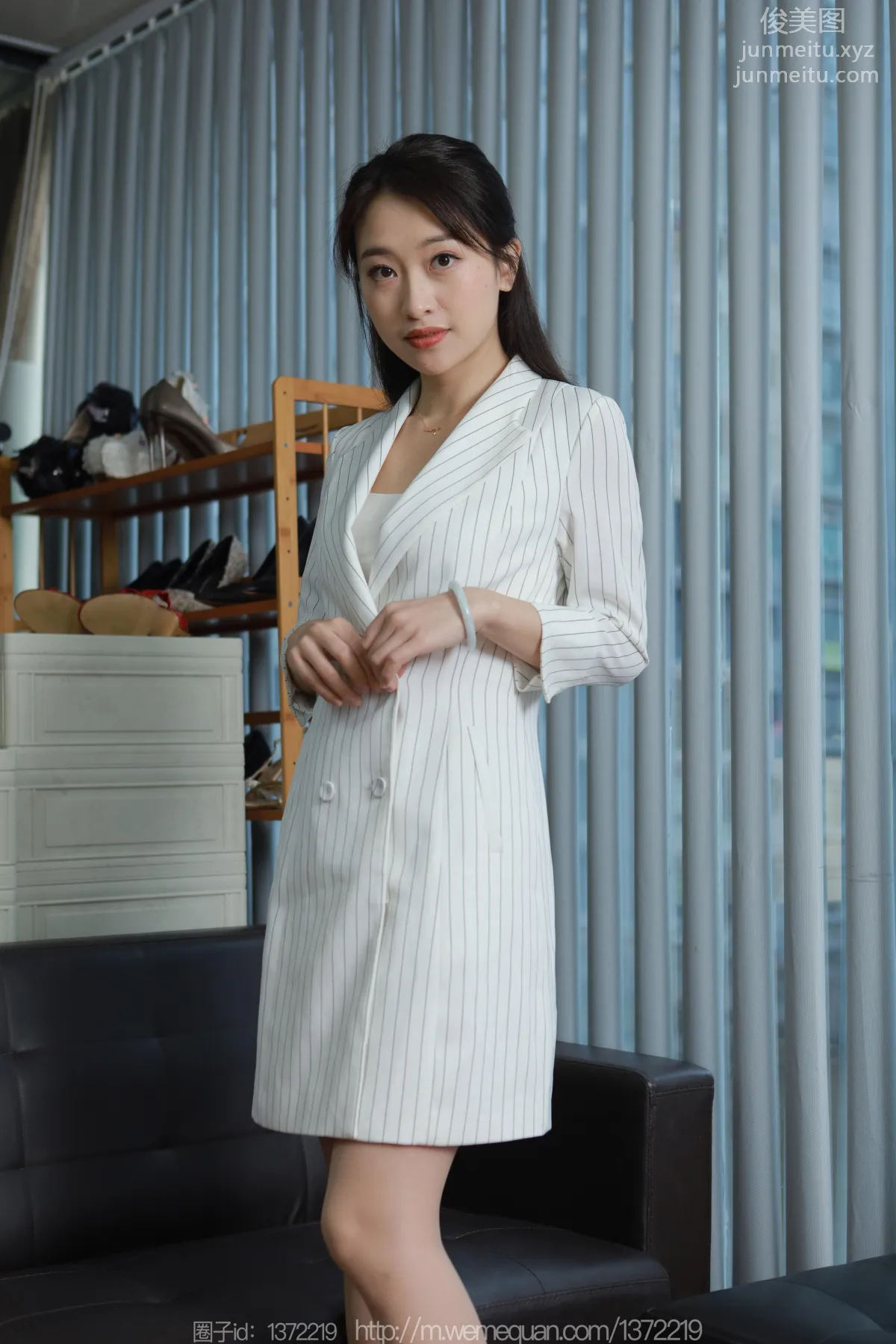 [IESS异思趣向] 2023.03.24 丝享家 1400 小婕《白色条纹外套》[88P] page 33