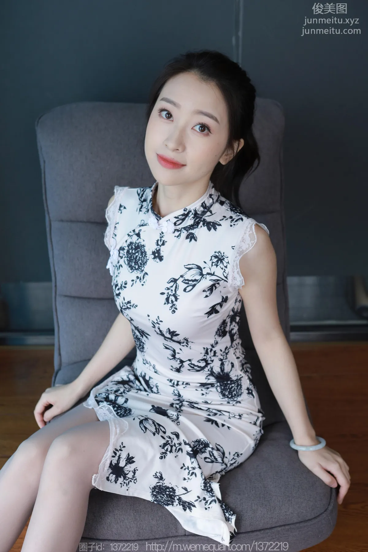 [IESS异思趣向] 2023.04.25 丝享家 1432 小婕《灰斯旗袍》[85P] page 48