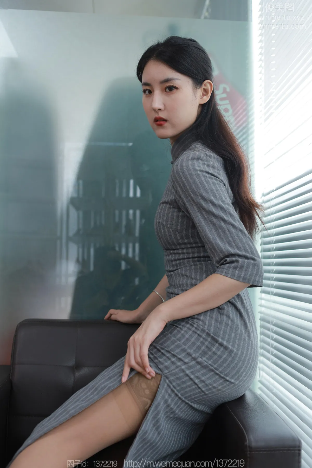 [IESS异思趣向] 2023.04.26 丝享家 1433 小宝《旗袍半筒丝》[87P] page 61