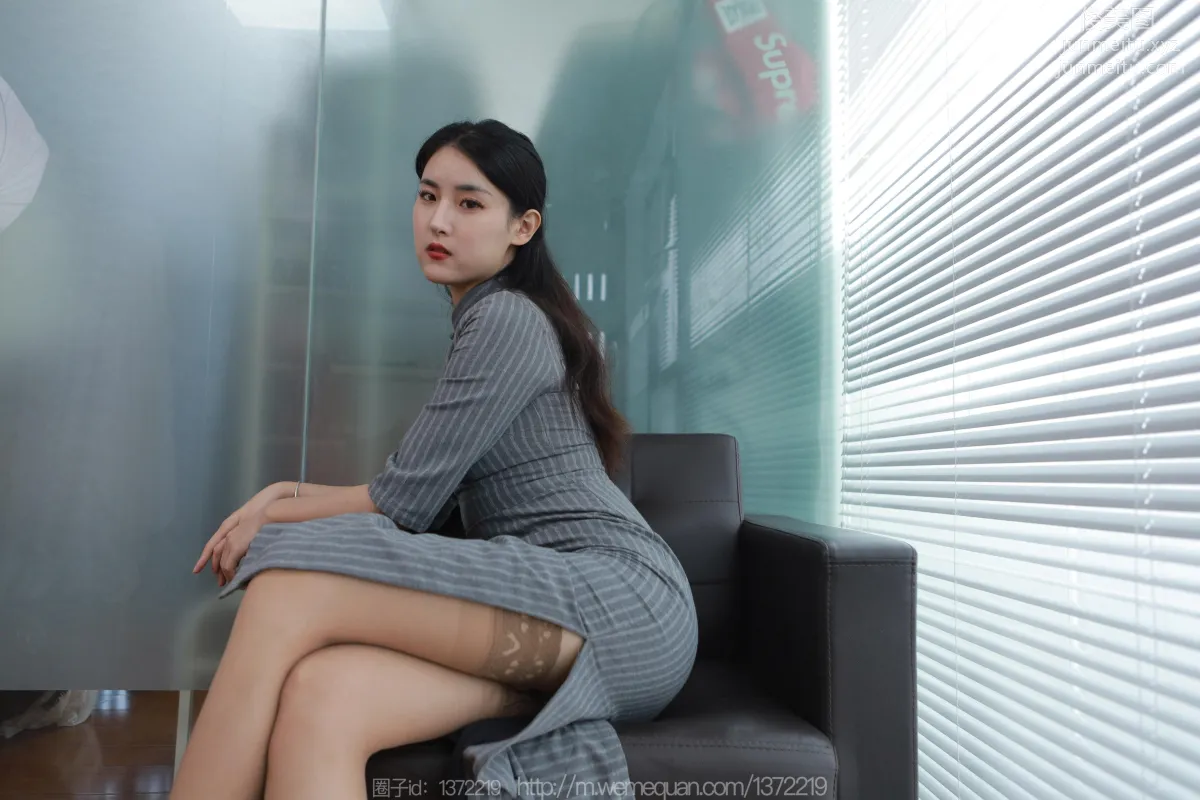 [IESS异思趣向] 2023.04.26 丝享家 1433 小宝《旗袍半筒丝》[87P] page 71
