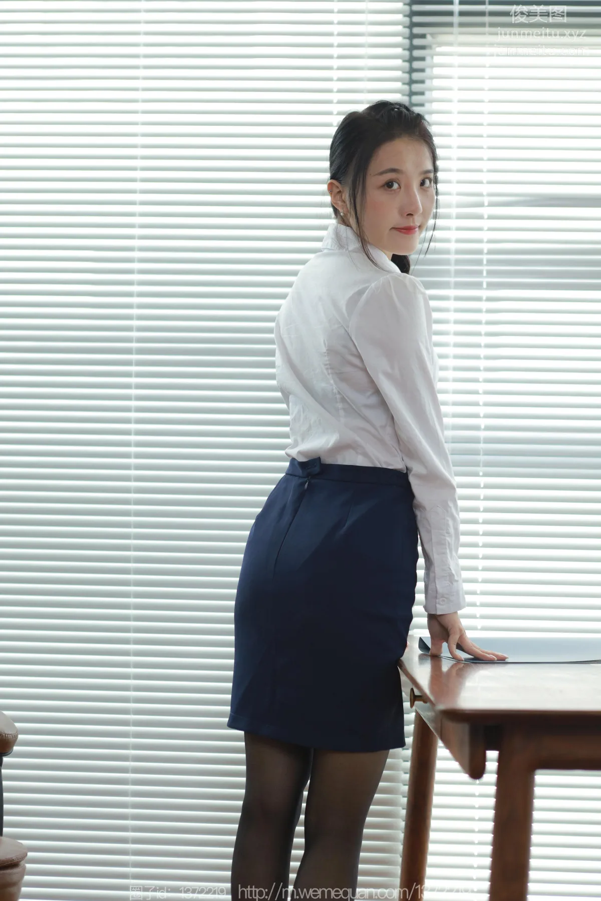 [IESS异思趣向] 2023.07.07 丝享家 1474 婉萍《蓝裙OL》[86P] page 71