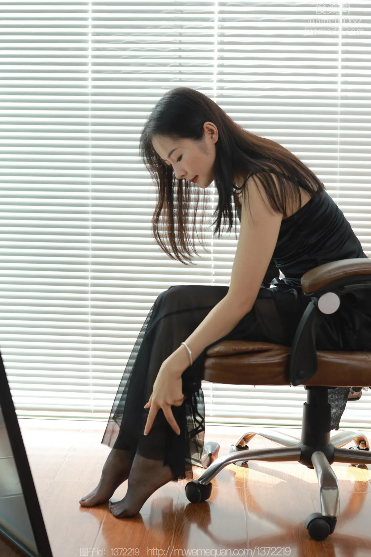 [IESS异思趣向] 2023.07.12 丝享家 1478 小金《黑色蒙娜丽莎》[84P] page 7