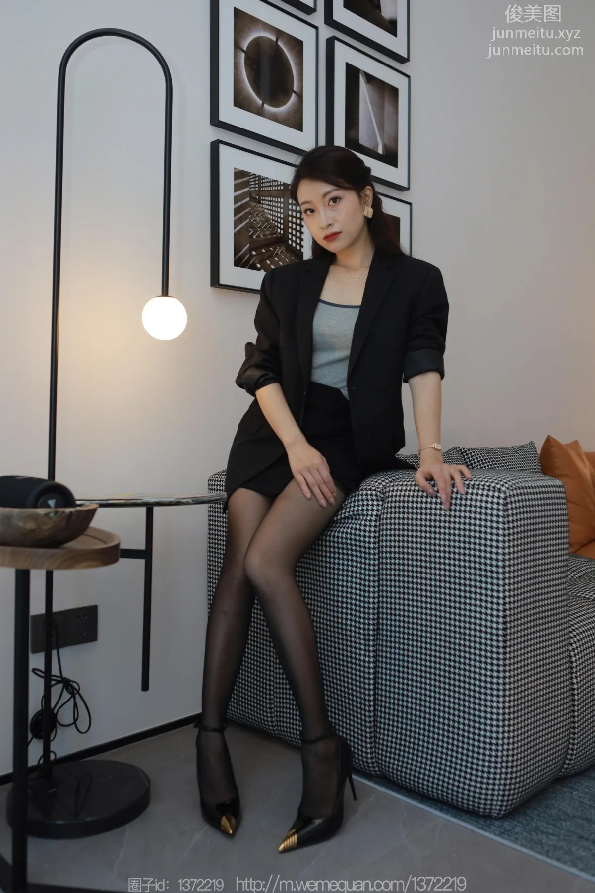 [IESS异思趣向] 2023.07.27 丝享家 1491 小婕《黑金高跟鞋》[82P] page 15