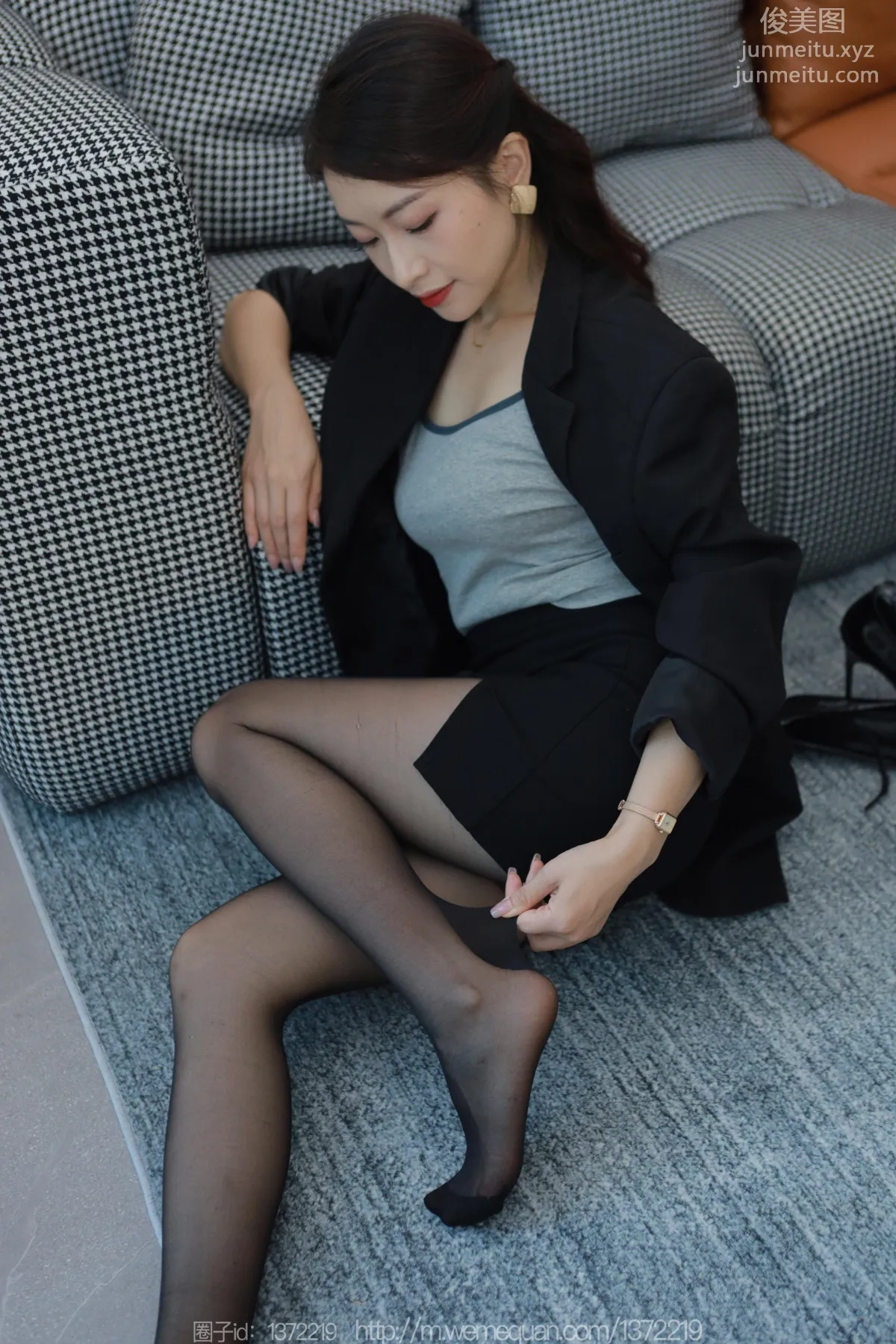[IESS异思趣向] 2023.07.27 丝享家 1491 小婕《黑金高跟鞋》[82P] page 74