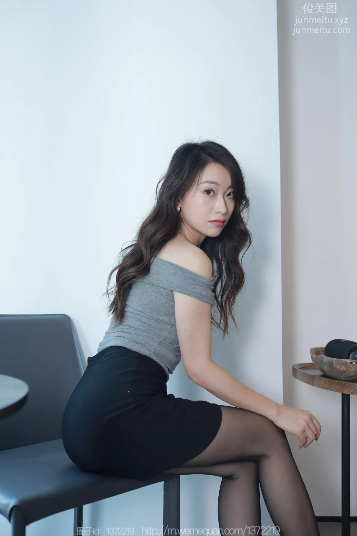 [IESS异思趣向] 2023.07.31 丝享家 1494 小婕《紧身的包臀裙》[85P] page 4