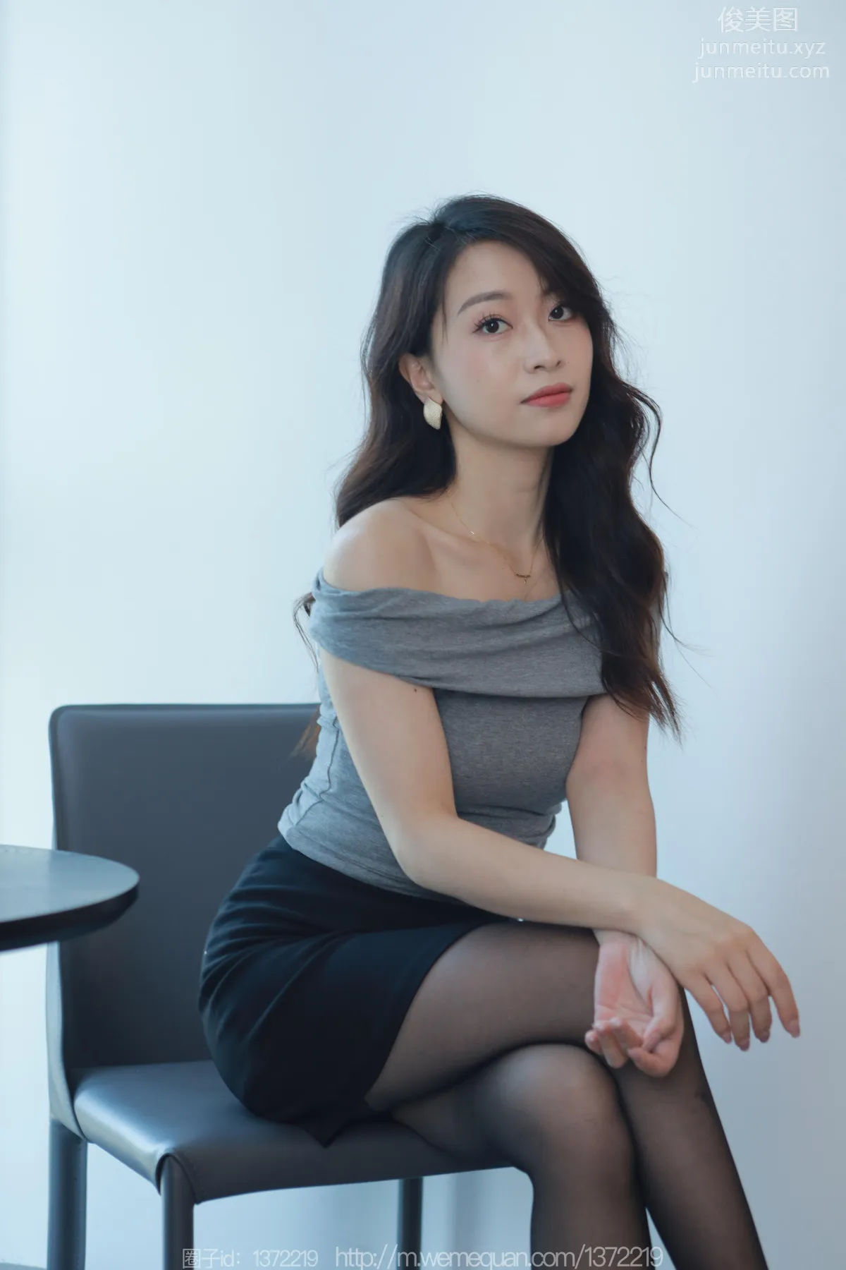 [IESS异思趣向] 2023.07.31 丝享家 1494 小婕《紧身的包臀裙》[85P] page 44