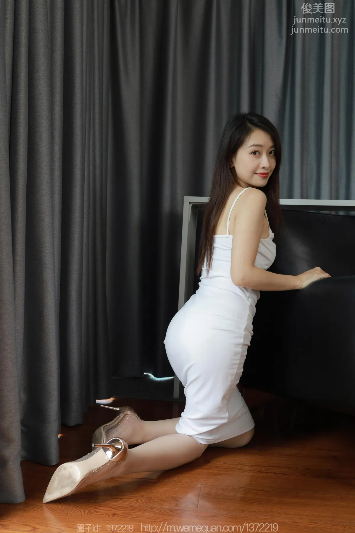 [IESS异思趣向] 2023.08.30 丝享家 1520 小婕《白色包臀裙》[82P] page 54